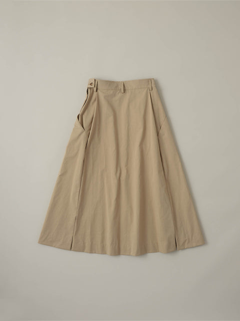 No.08/ capture the light : 光を捉える スリットスカート(beige)