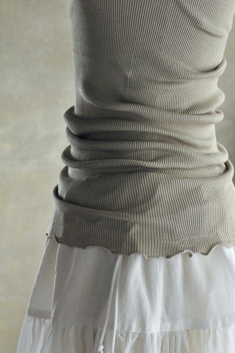 【DRESS HERSELF】シルクリブタンクトップ