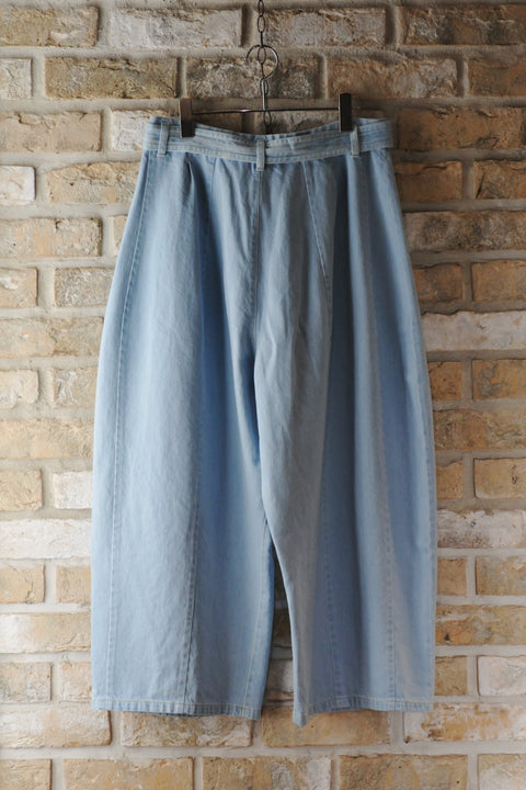 No.9/ Store water ダーツデニムパンツ