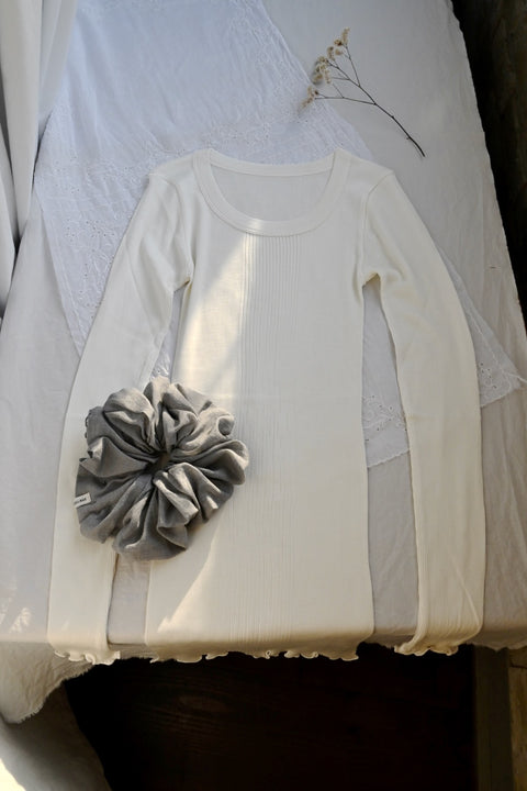 【DRESS HERSELF】シルク長袖リブカットソー