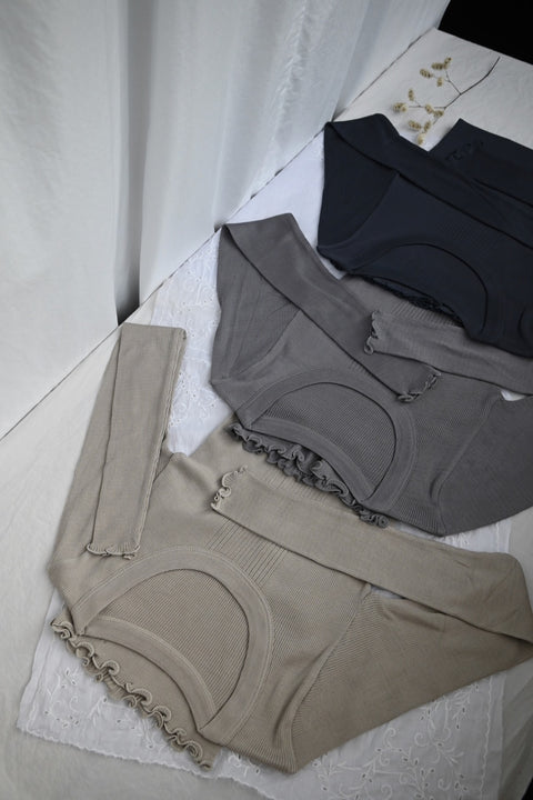 【DRESS HERSELF】シルク長袖リブカットソー