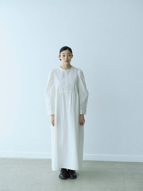 No.07/ landscape : 風景 パフスリーブロングワンピース(off white)