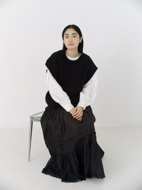 No.4 ほおの木 デイドリームマグノリアベスト（black）