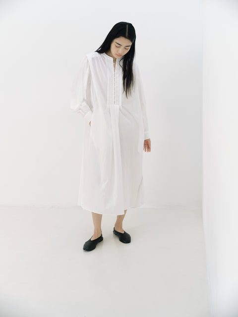 No.1 雪のきれ タックドレス