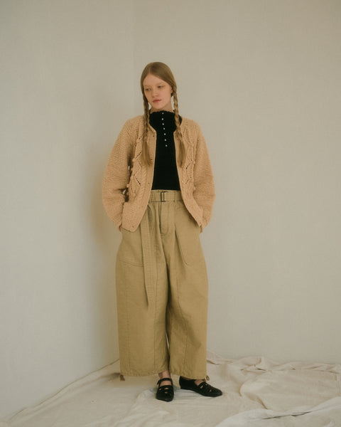 No.3 A premonition ダーツカーゴパンツ（sand khaki）