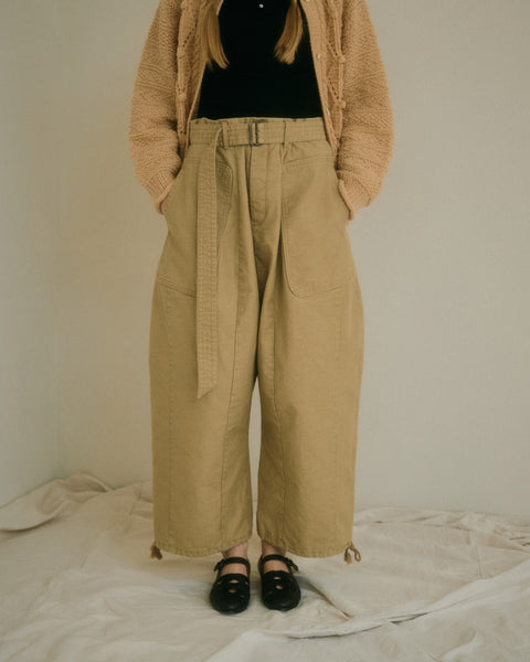 No.3 A premonition ダーツカーゴパンツ（sand khaki）