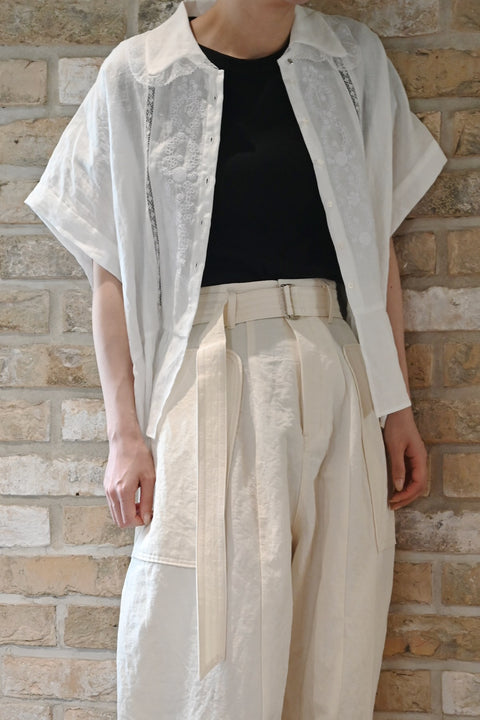 No.13 光は淡く白く痛い ツーリーフショートブラウス（white）