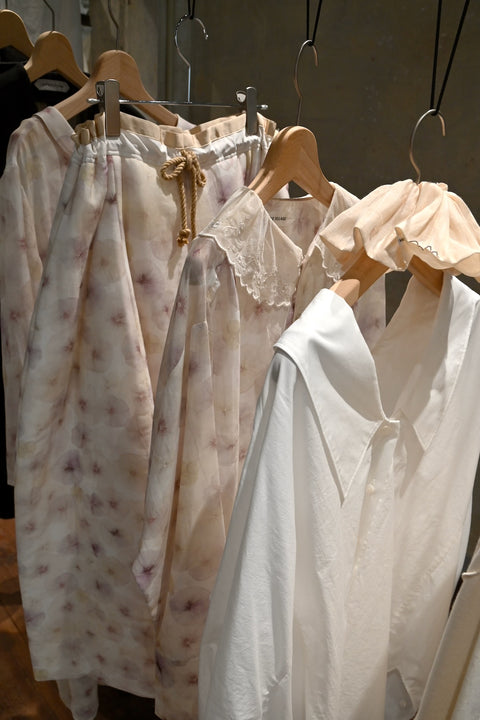 No.04/ harmony : 調和 押し花のブラウス