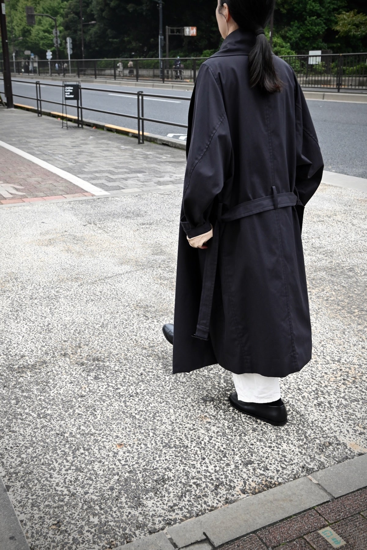 No.09/ suburb : 郊外 ラップコート（black） – NATIVE VILLAGE