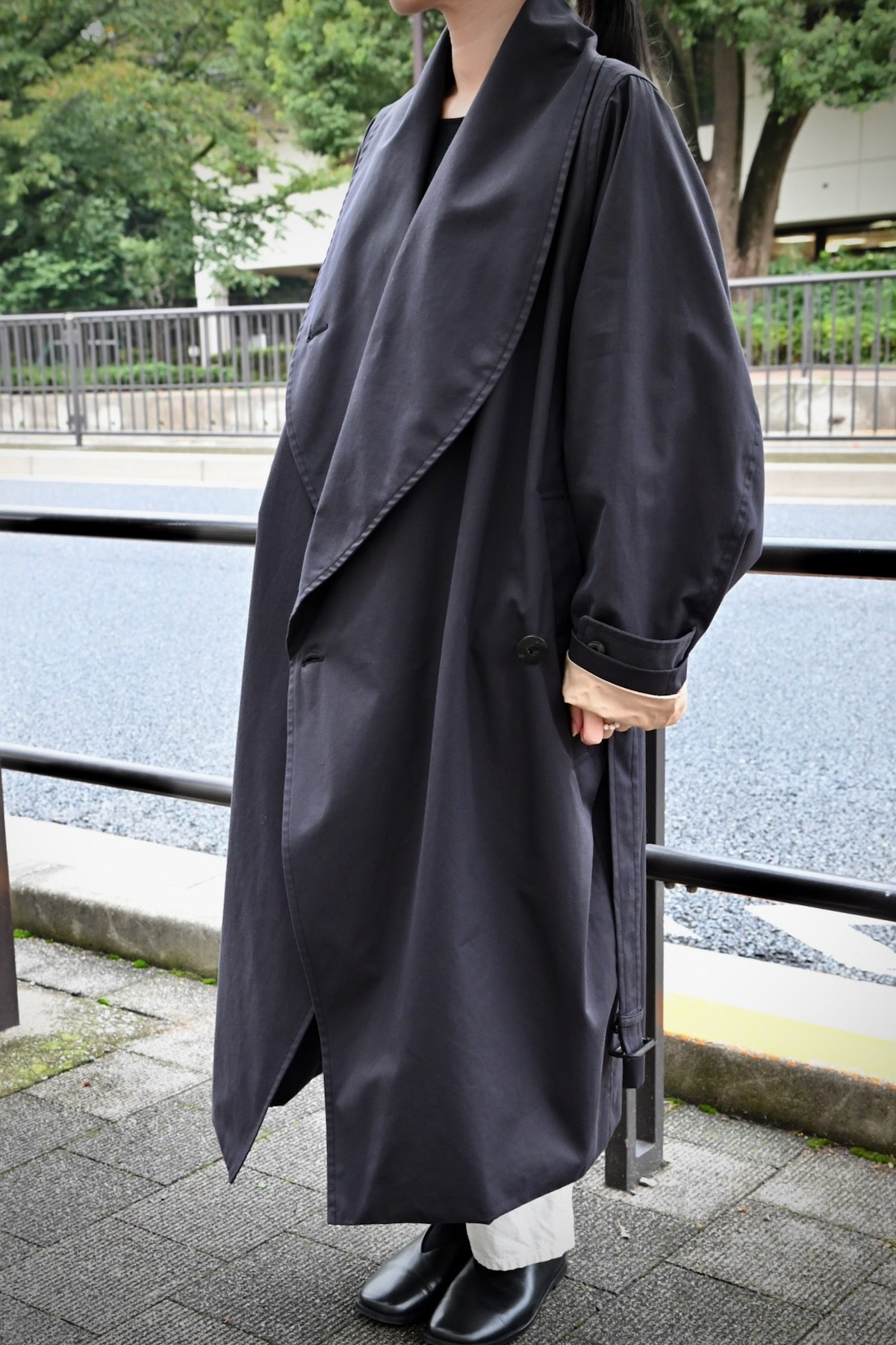 No.09/ suburb : 郊外 ラップコート（black） – NATIVE VILLAGE