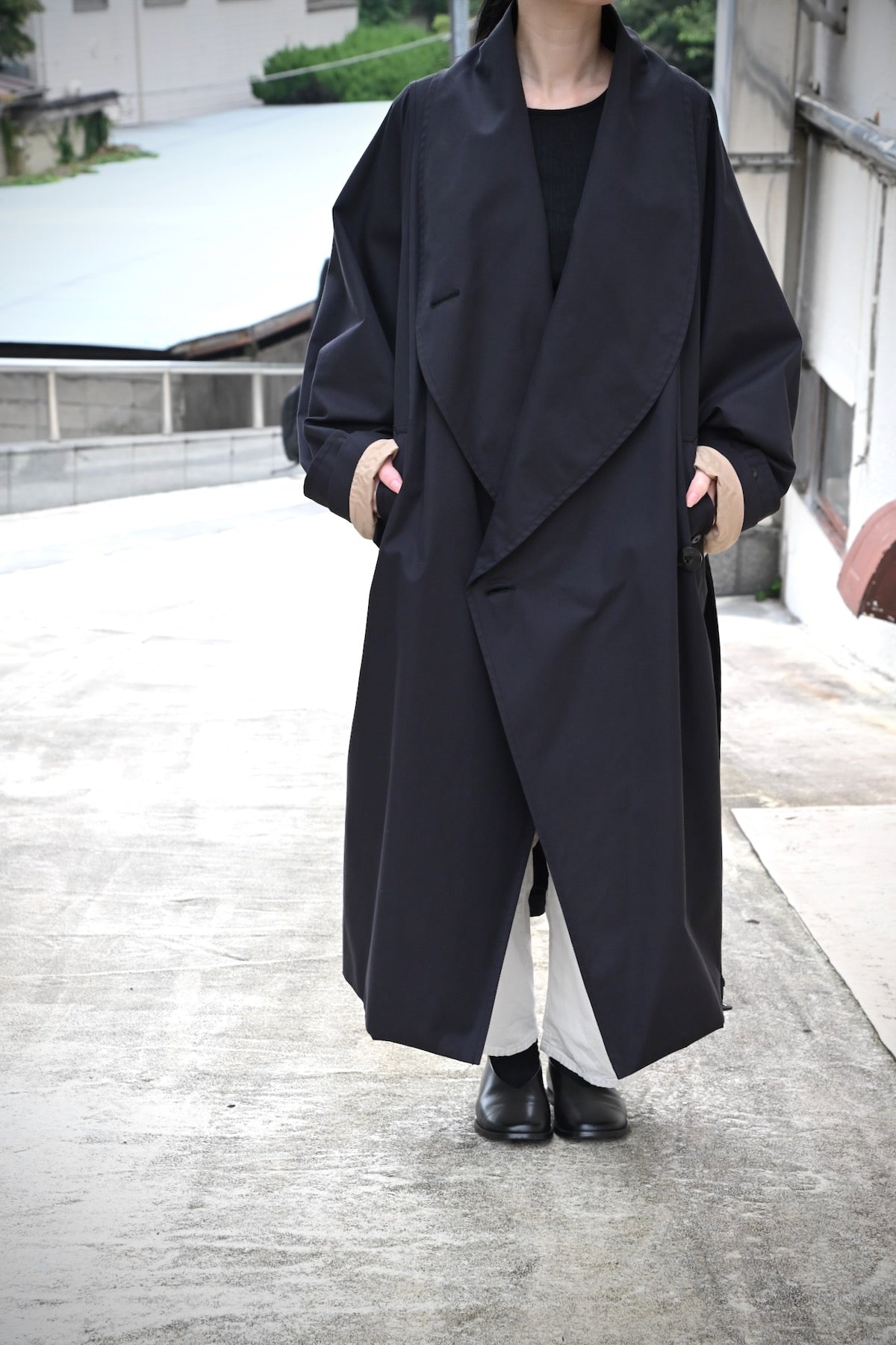 No.09/ suburb : 郊外 ラップコート（black） – NATIVE VILLAGE