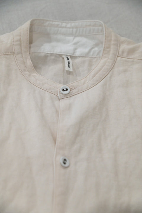 ノーカラーシャツ（off white）