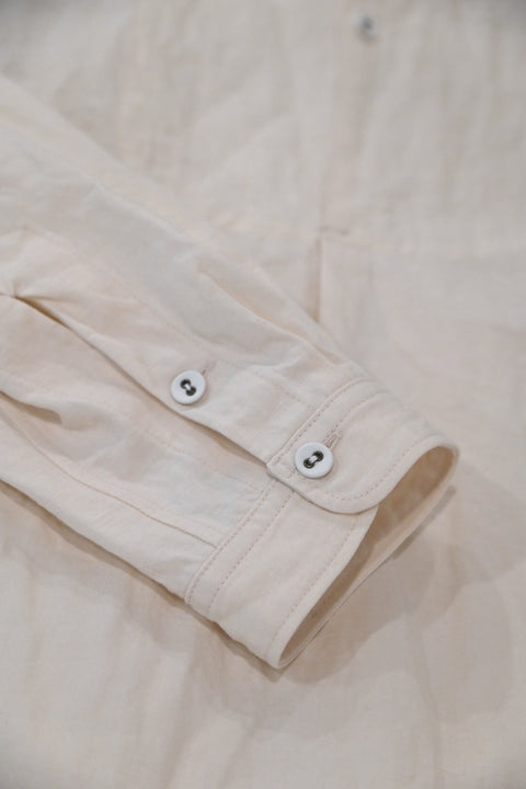 ノーカラーシャツ（off white）