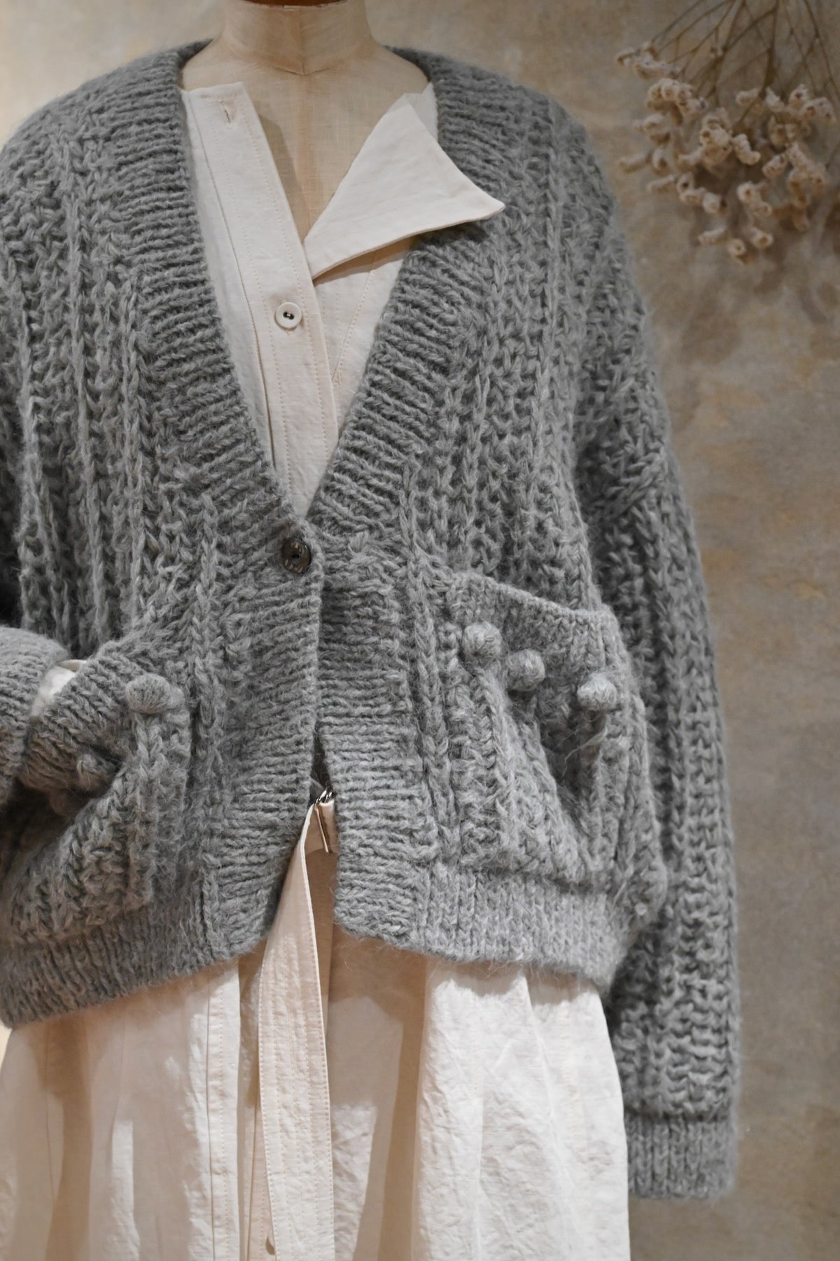 レア NATIVE VILLAGE 刺繍 中綿 ジャケット 羽織コート レア NATIVE VILLAGE 刺繍 中綿 ジャケット 羽織コート NATIVE VILLAGE