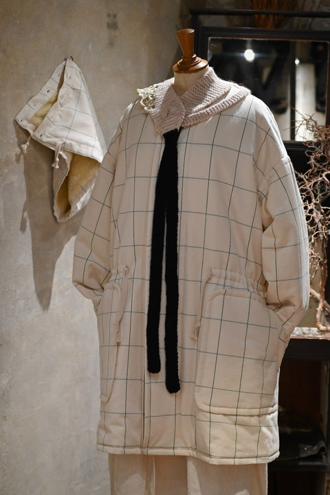 No.13/ written message : 書かれたメッセージ グラフチェックフーデッドコート