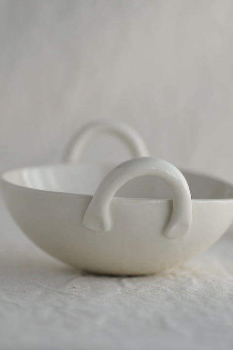 [Maki Shuno] Bowl with handle (ecru)