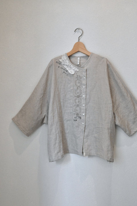 【Limited edition items】Wide blouse　♯1
