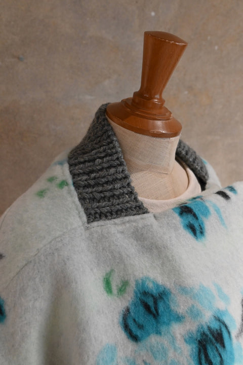 【直営店オリジナル】Wool flower Jacquard ショートコート（pale×blue）