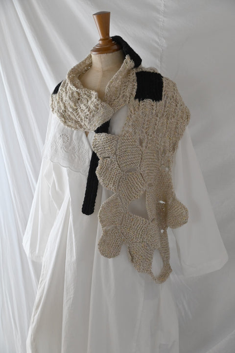 No.07/ landscape : 風景 刺繍襟ダーツドレス（off white）