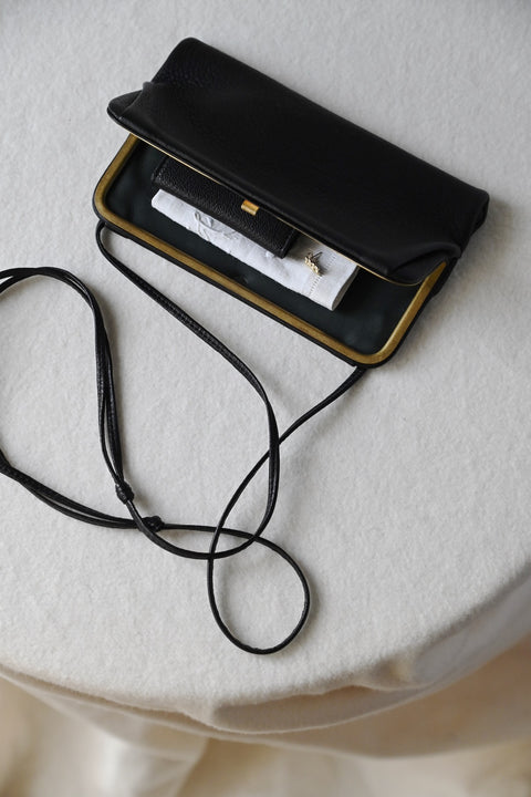 【ヌ｜オーダー制】フレームポシェット（black）