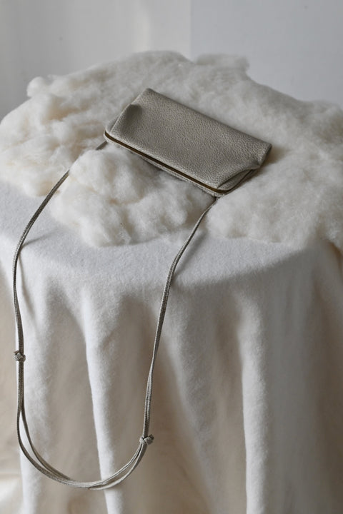 【ヌ｜オーダー制】フレームポシェット（bianco）