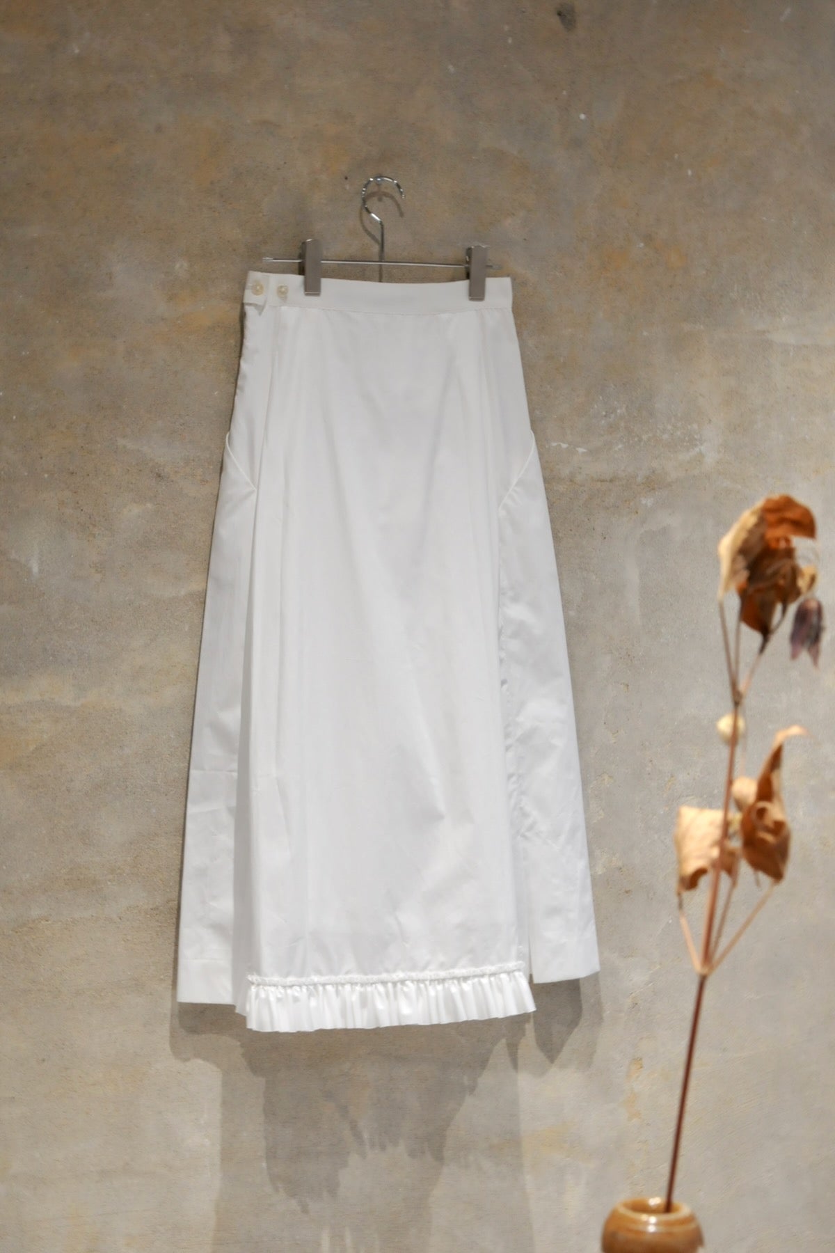 NATIVE VILLAGE Satin 7タックパンツ 綿100% 未使用 | sinaris.com.my