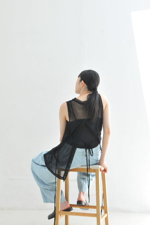 No.7/ Where the fog clears Back open sleeveless (foggy black)