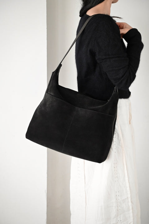 【ヌ｜オーダー制】ランズーバッグ（calf suede / black）