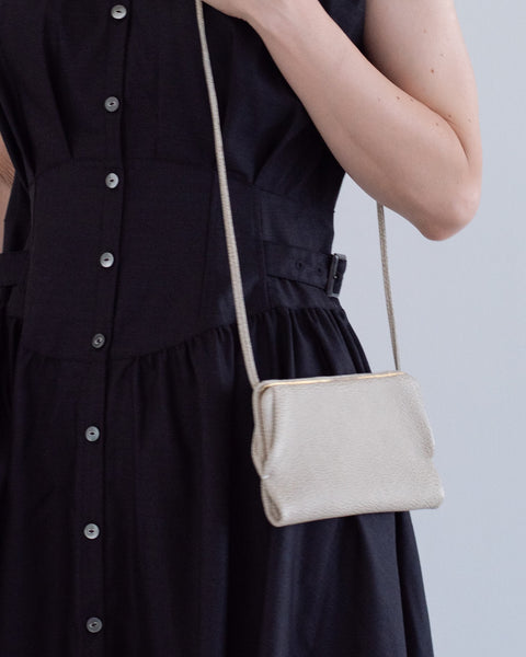 【ヌ｜オーダー制】フレームポシェット（bianco）