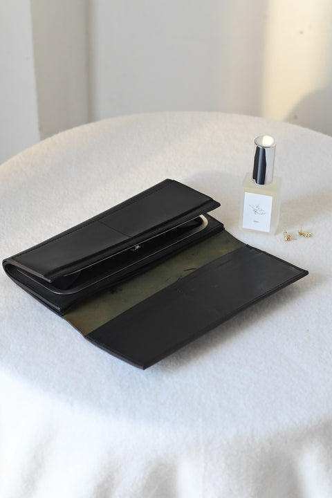 【ヌ｜オーダー制】フレーム財布：長 /二つ折り（black）