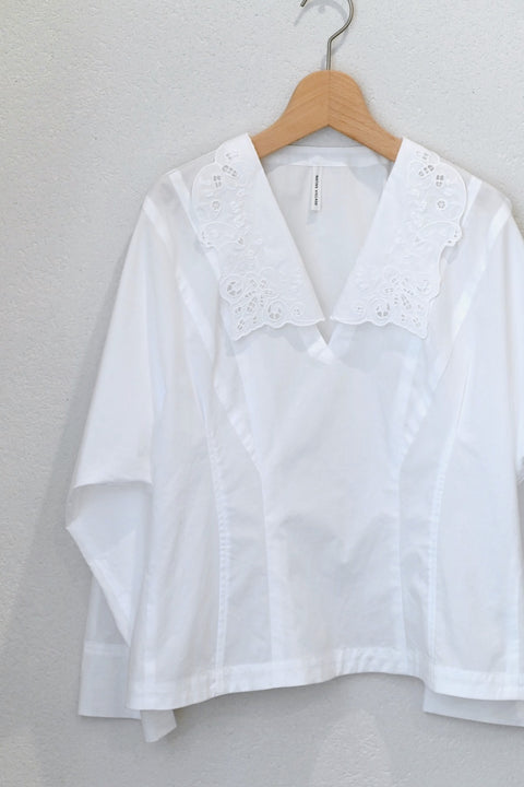 No.5 Simple longing 刺繍襟プルブラウス（off white）
