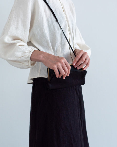 【ヌ｜オーダー制】フレームポシェット（black）