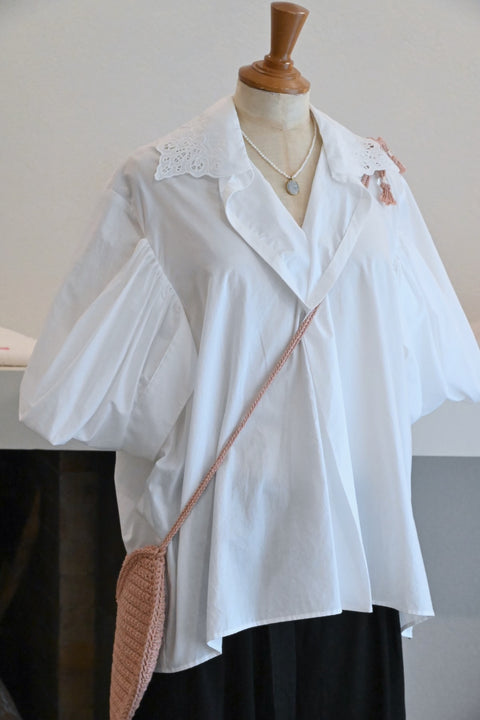 No.5 Simple longing 刺繍ギャザースリーブブラウス（off white）
