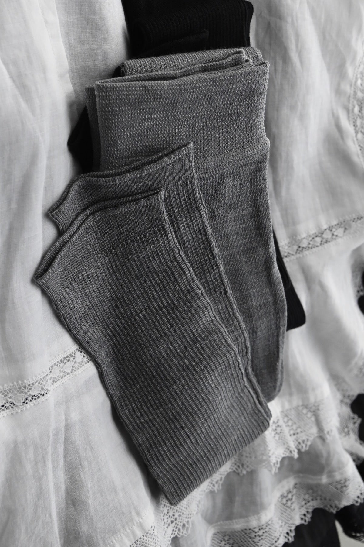 DRESS HERSELF】シルクリブレギンス – NATIVE VILLAGE