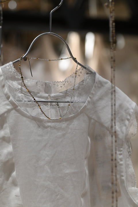 No.6 寂静 スリーブレスレースブラウス（white）