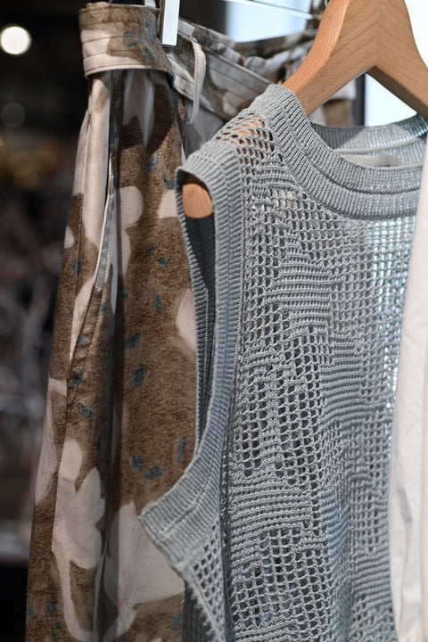 No.9 透明に落ちる影 フェアリーマグノリアベスト（pale mint）