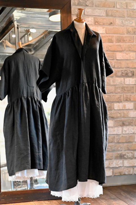 No.8 木の梢 ワイドスリーブドレス（black）