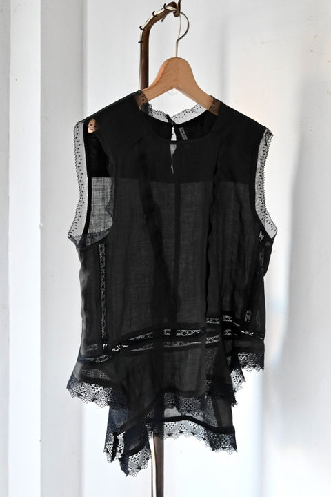 No.6 寂静 スリーブレスレースブラウス（black）