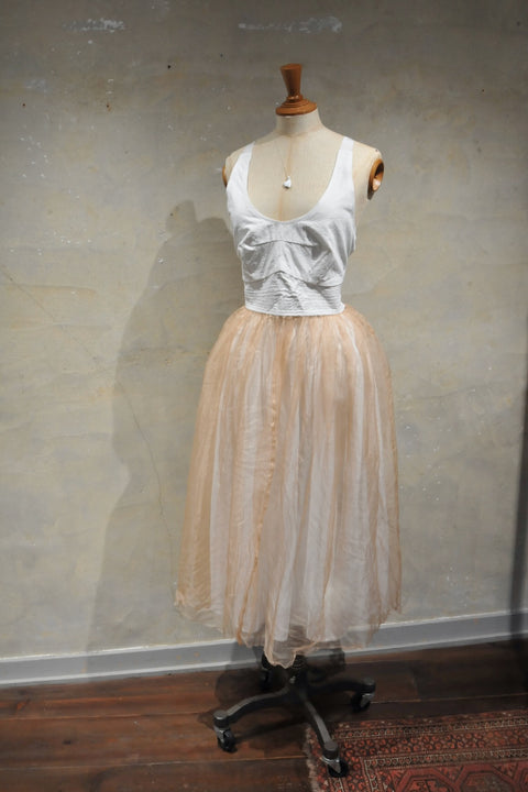 No.2/ The Night Life of Trees Dress (row white + nude pink)