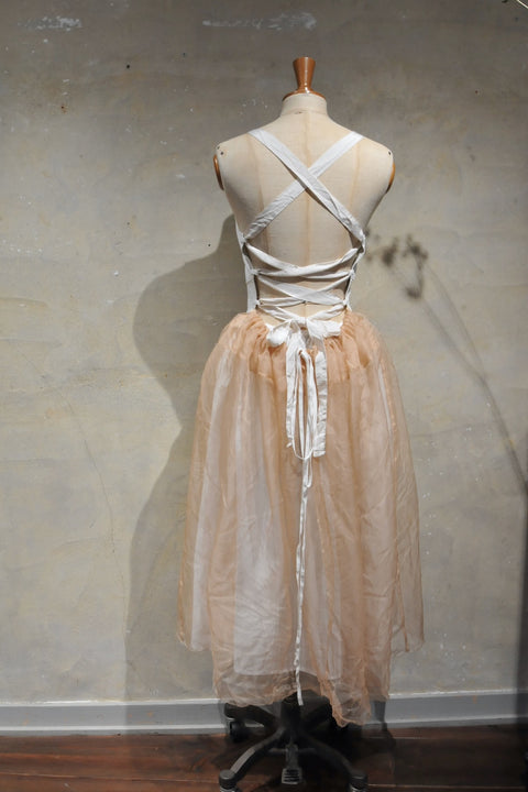 No.2/ The Night Life of Trees Dress (row white + nude pink)