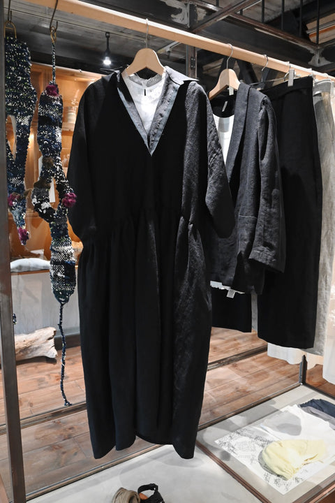 No.8 木の梢 ワイドスリーブドレス（black）