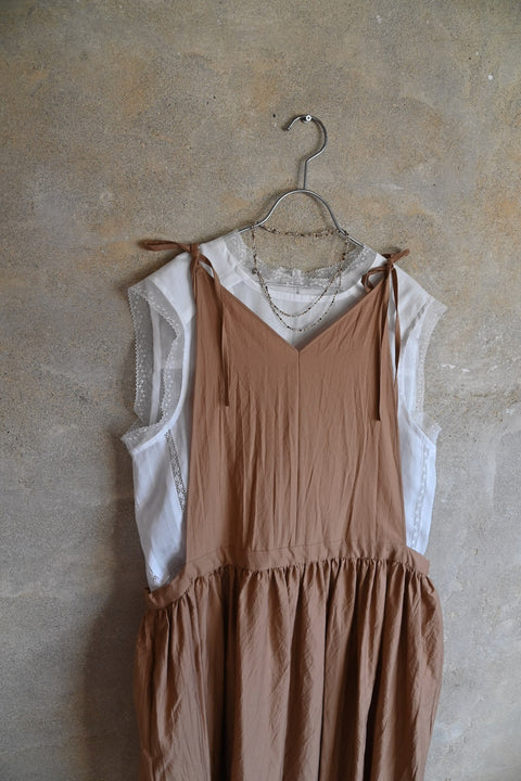 No.6 寂静 スリーブレスレースブラウス（white）